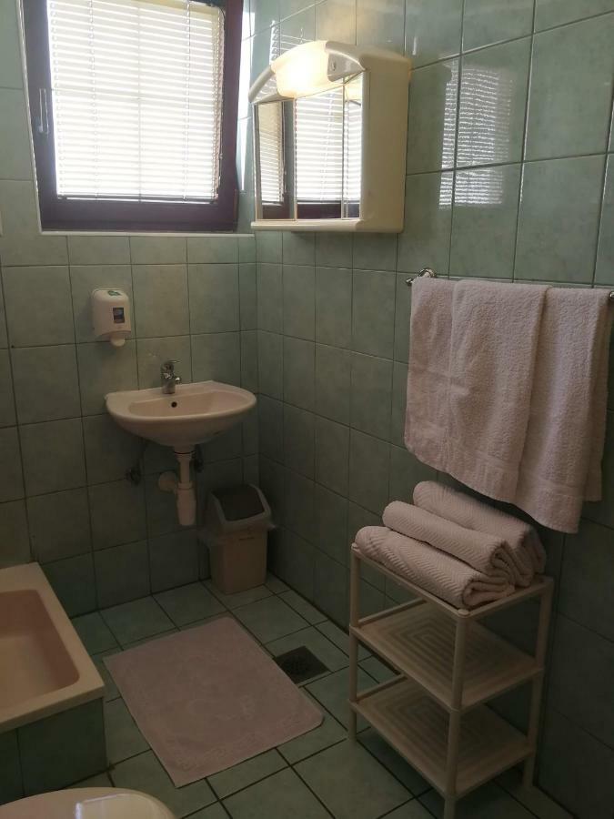Kavana I Sobe Monika Ξενοδοχείο Grabrovnik Εξωτερικό φωτογραφία